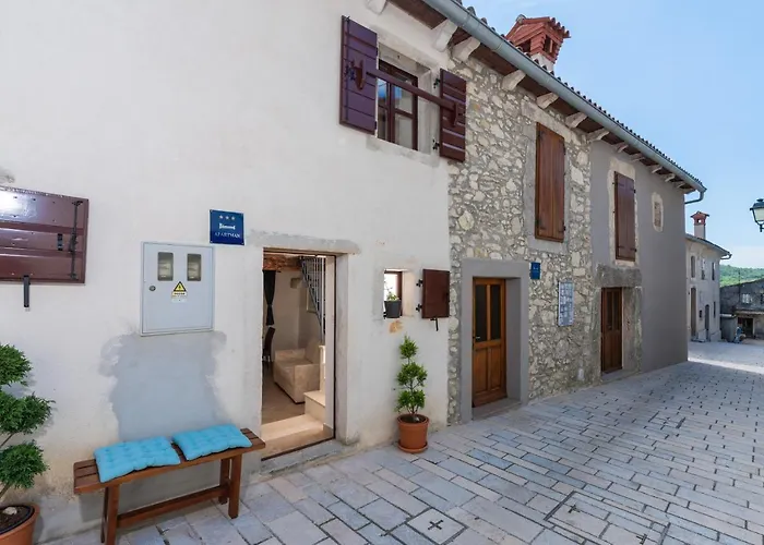 Adorable Apartment San Rocco 2